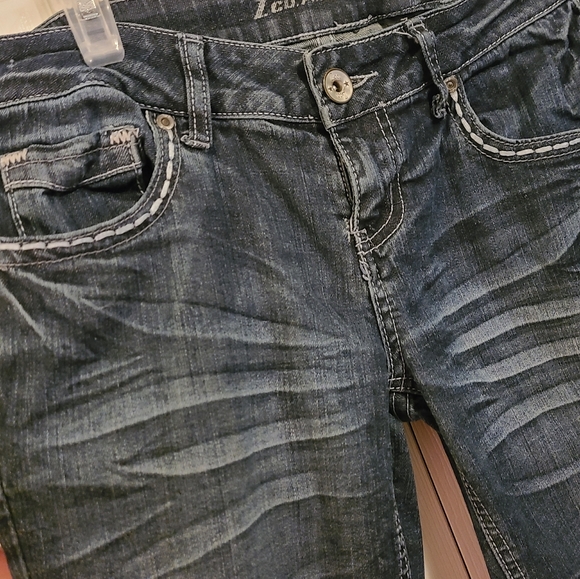 Z Co. Premium Jeans Straight Leg size 7 - Picture 2 of 7